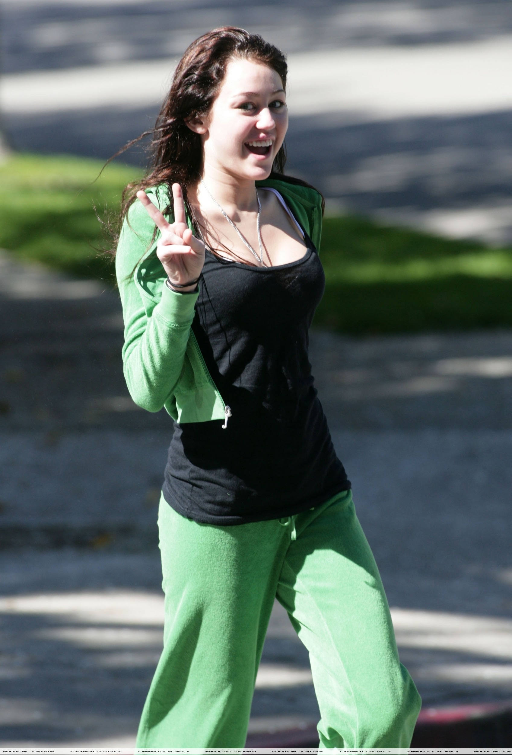 Miley1